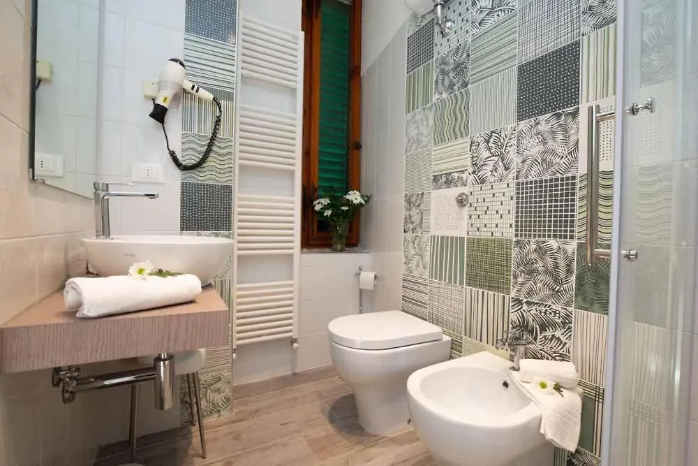 Albergo Alassio 3*, Montecatini Terme Italy