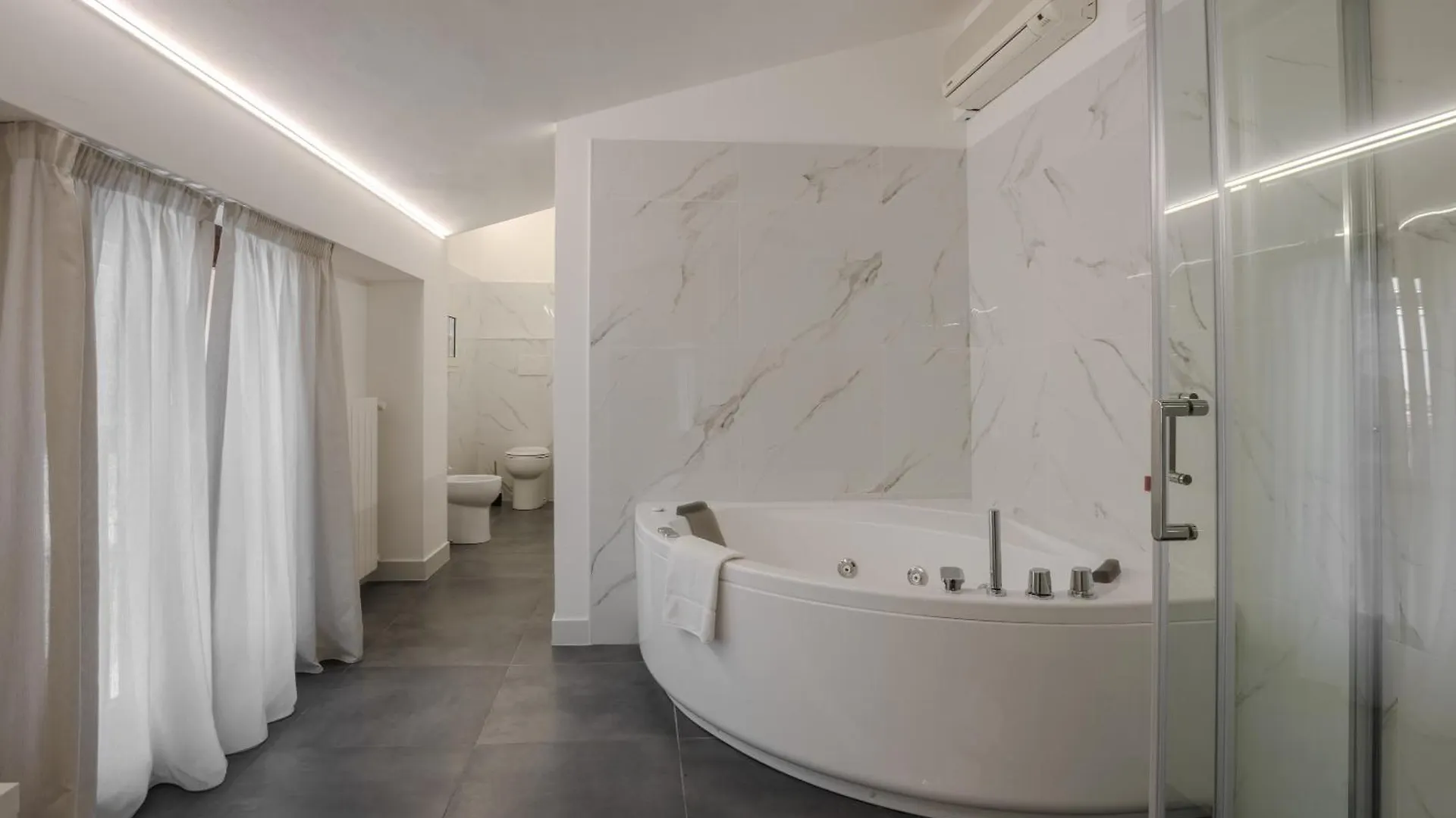*** Hotel Albergo Alassio Italy