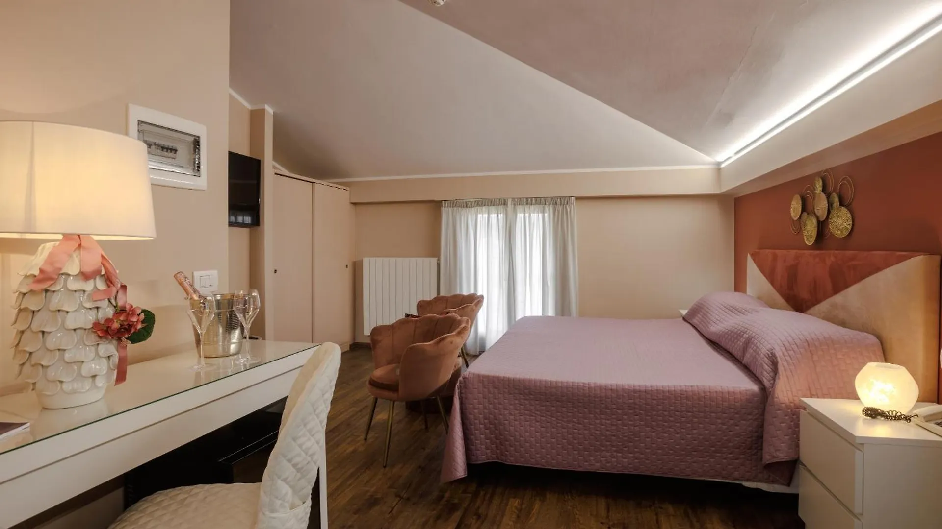 Albergo Alassio 3*, Montecatini Terme Italy