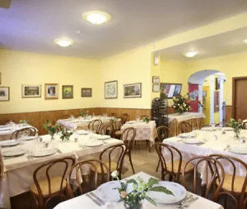 Albergo Alassio 3*, Montecatini Terme Italy